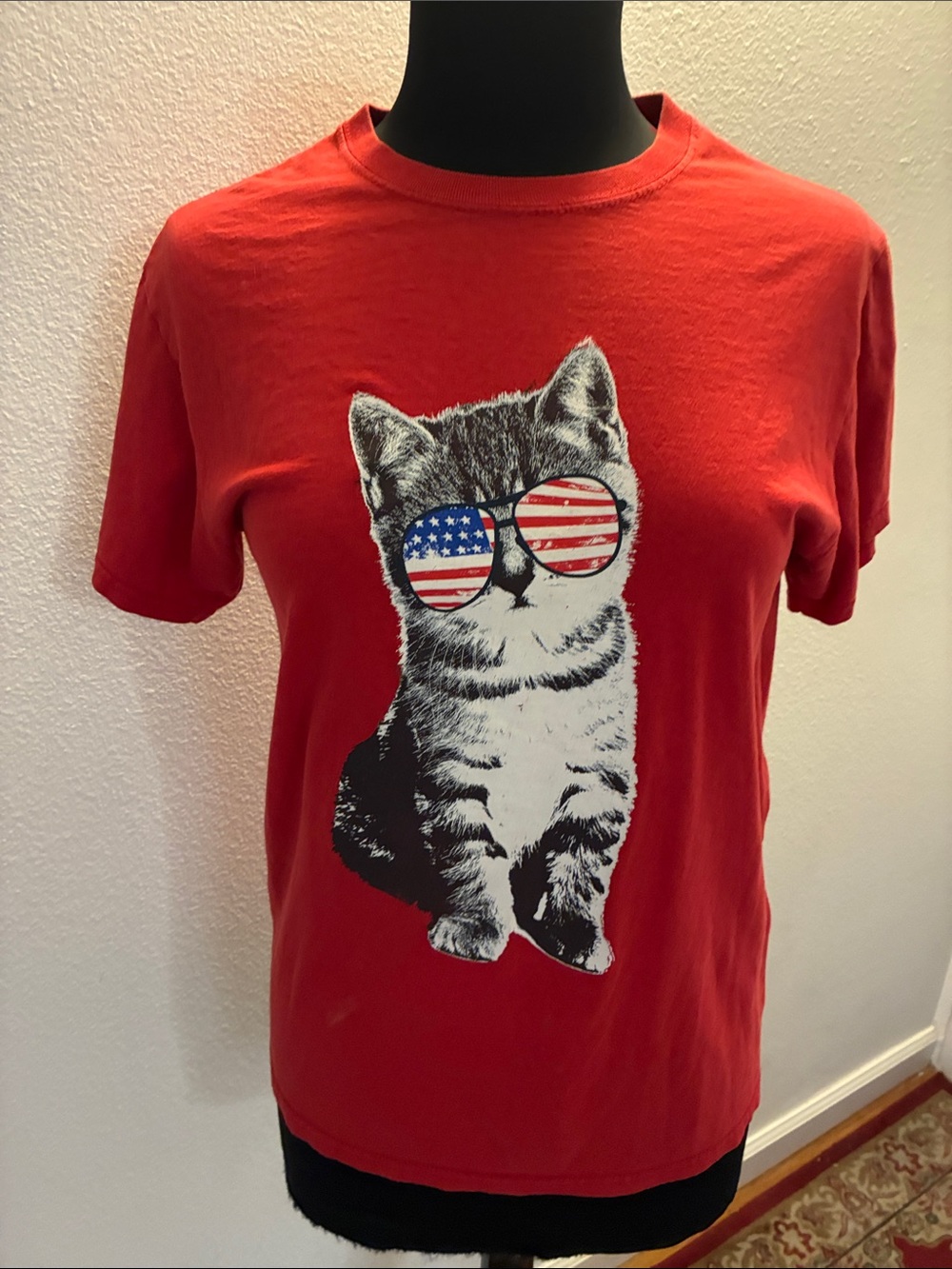 Fourth of July Red Cat America Cotton Tee with American Flag Sunglasses Small